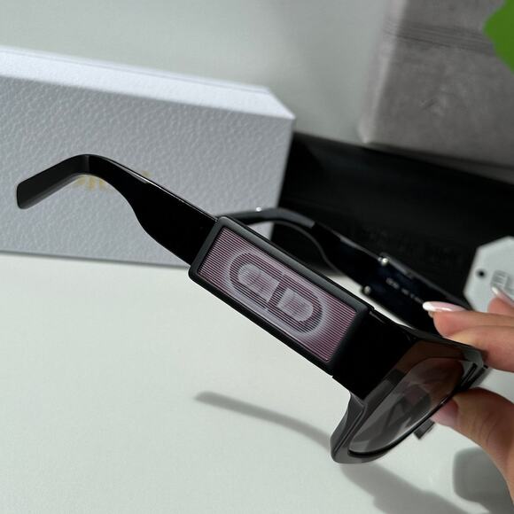 NEW Dior CD SU Sunglasses in Black Holographic Pink Logo main image 4